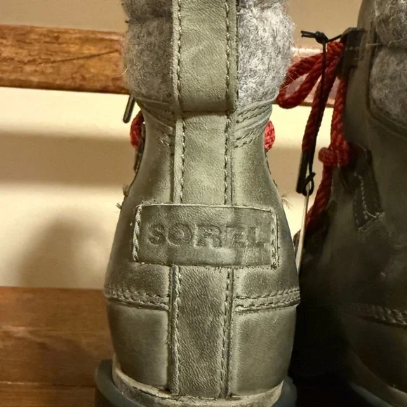 SOREL Blake Lace Quarry Waterproof Hiker Bootie Quarry Gray Red Laces - Picture 8 of 15